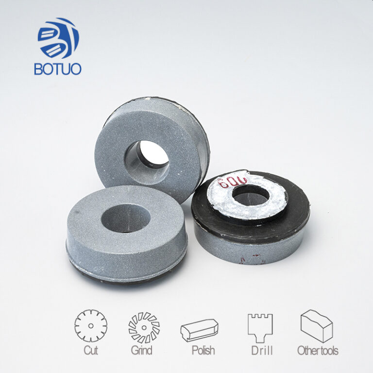 Diamond polishing pads